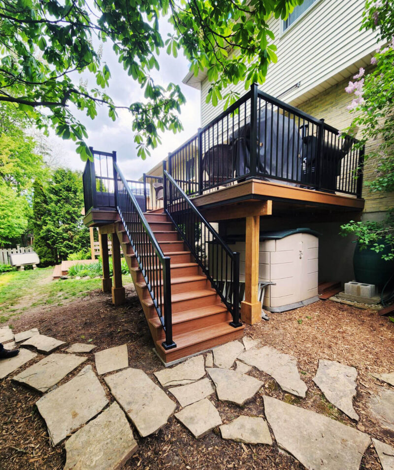 Sleek Aluminum Railing Installation